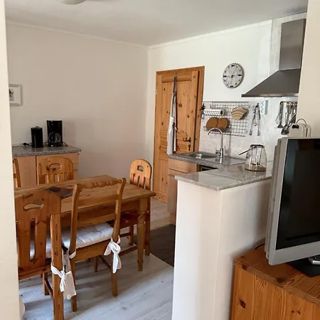 Chlosta Apartamento *